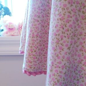 Betsey Johnson Vintage Floral Skirt Size Medium